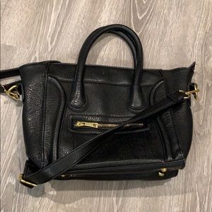 Black and gold purse